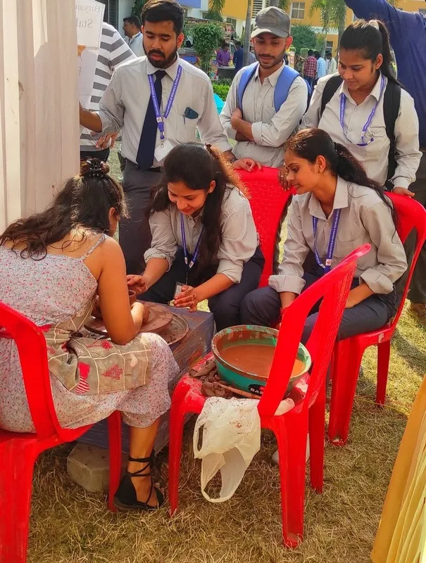 Mud Therapy Pottery Demonstration